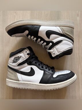 Nike Air Jordan 1 Retro High Stage Haze Black White Gray 555088-108 Sz 8.5